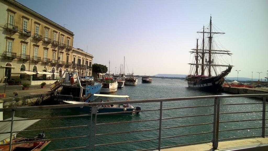 B&B Luna Syracuse Luaran gambar